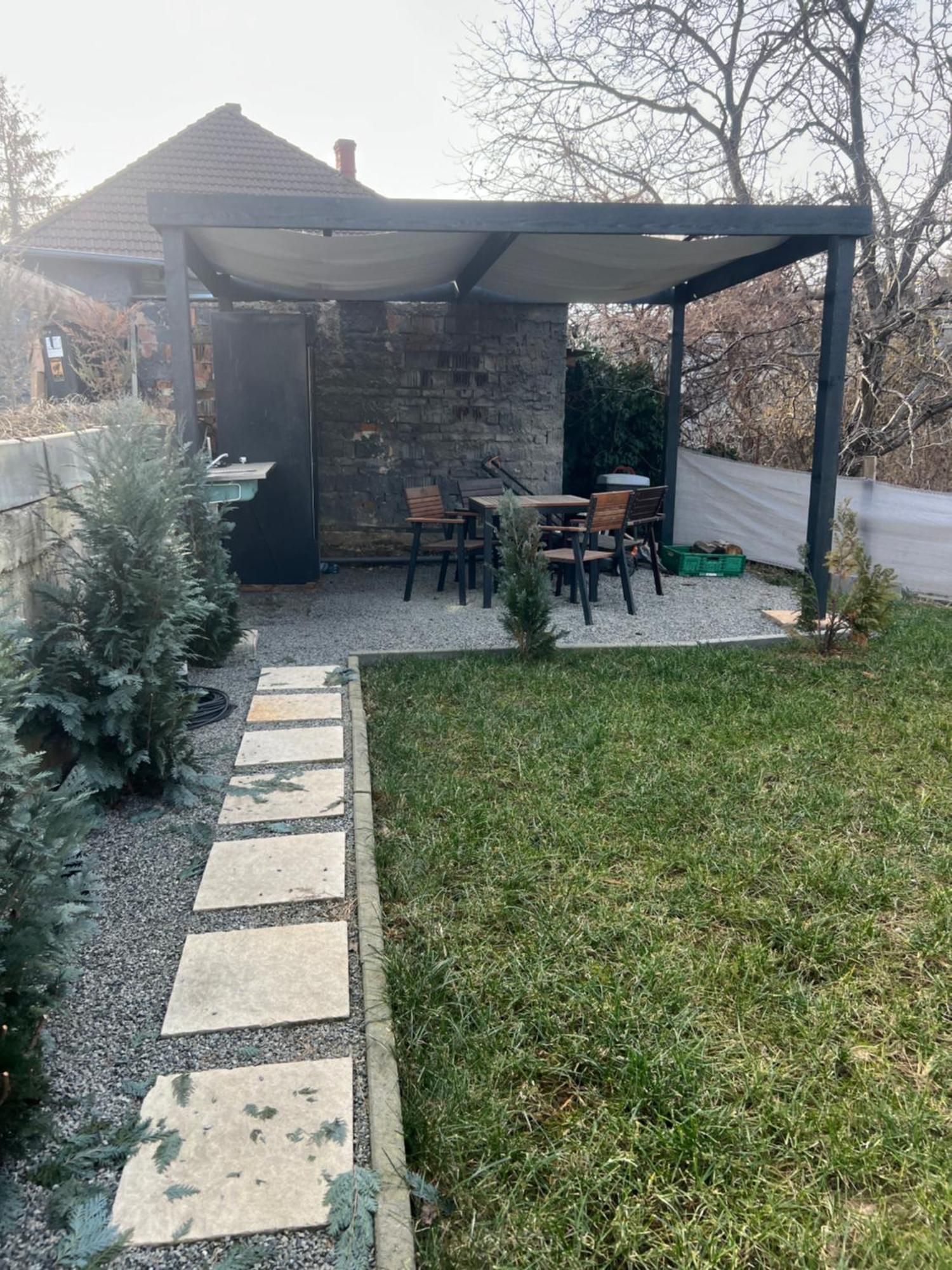 Lala Home Oradea Exteriör bild